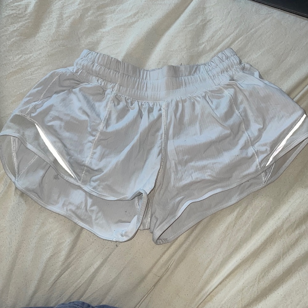 lululemon hotty hot shorts